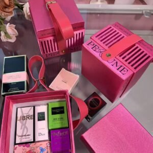 Square Delicate Gift Box